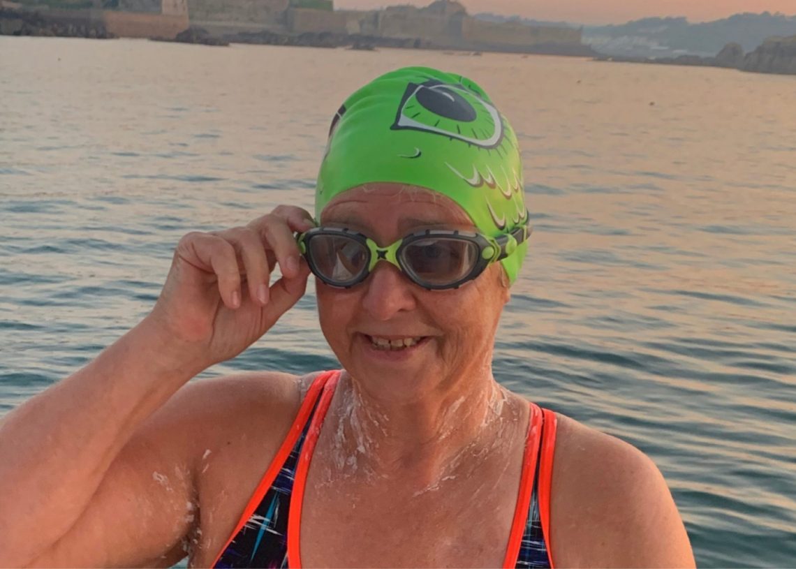 71-year-old Chris Pitman sets a new record with her solo round Jersey swim  - Outdoor Swimmer Magazine