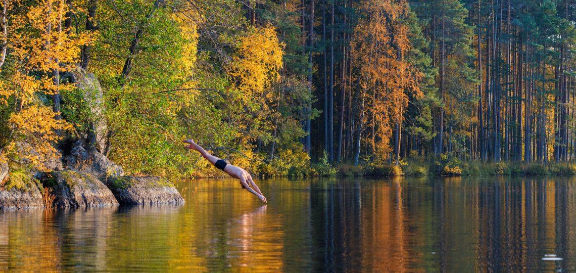 Cold water swimming