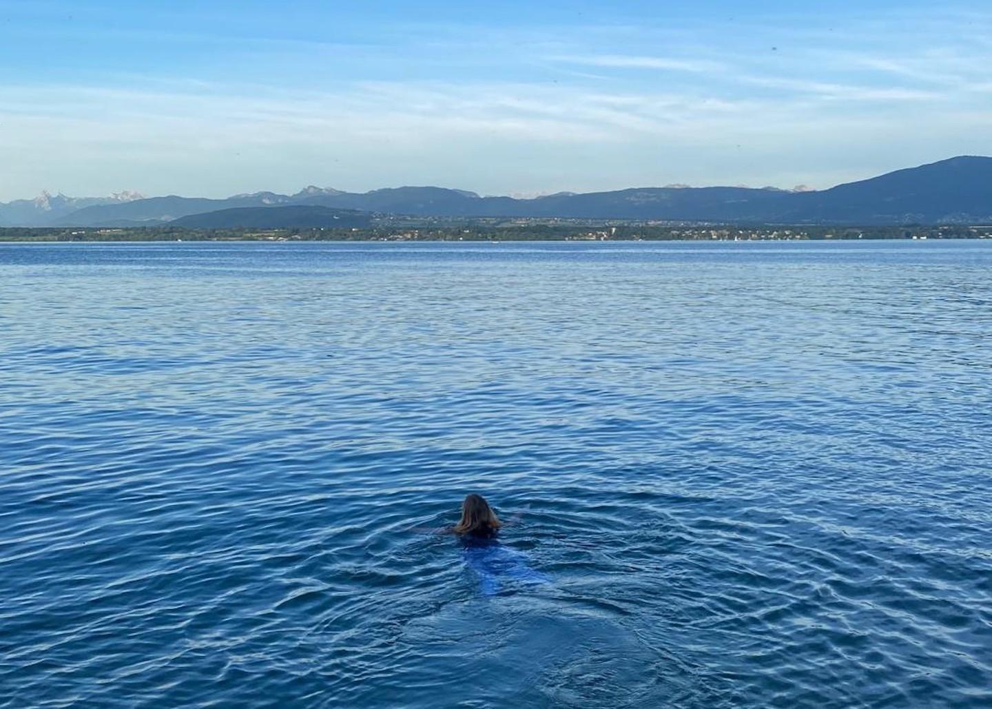 Outdoor swimmers who have lived experienced of psychosis wanted for a new study