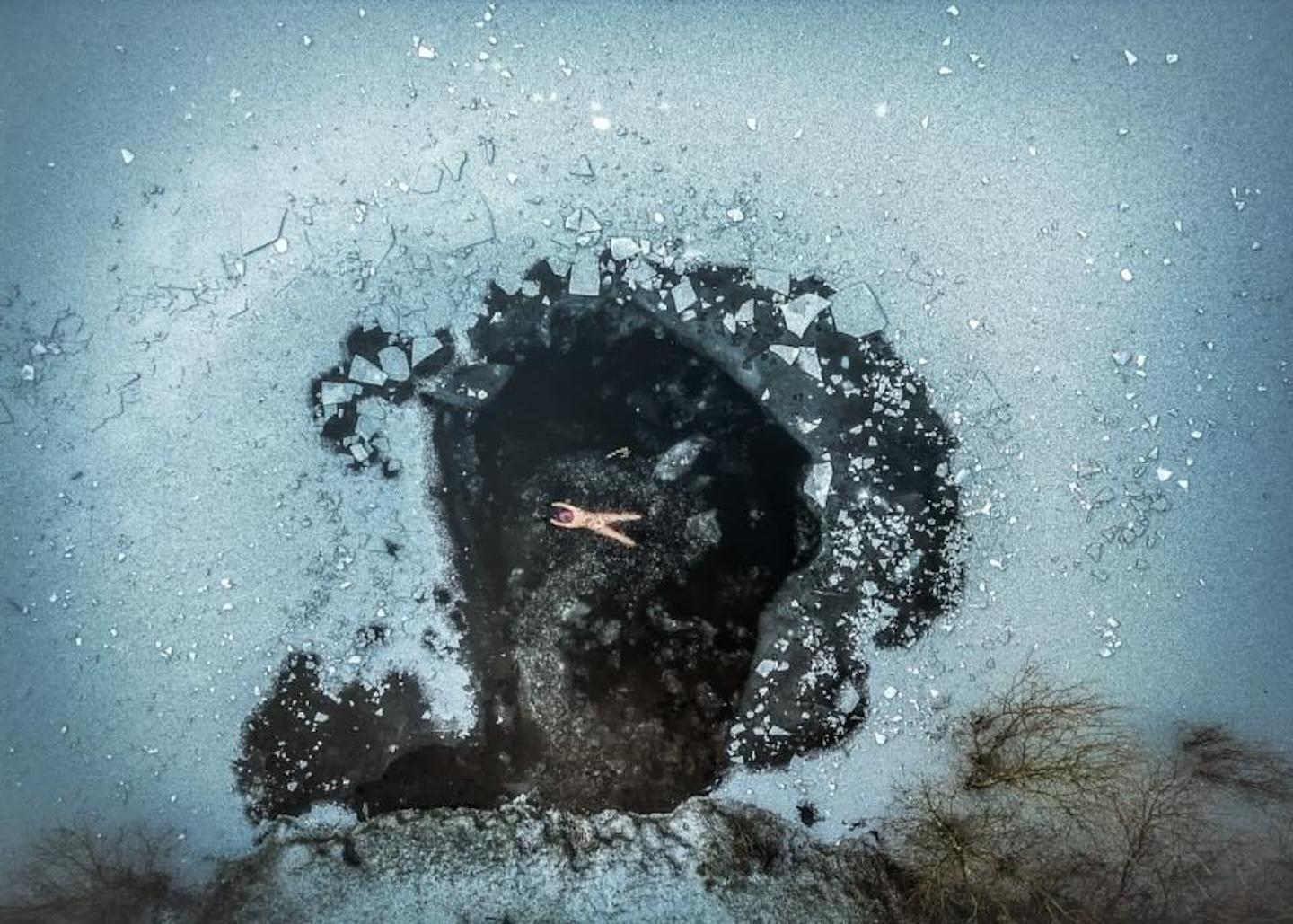 Winter joy! Your icy swimming pics