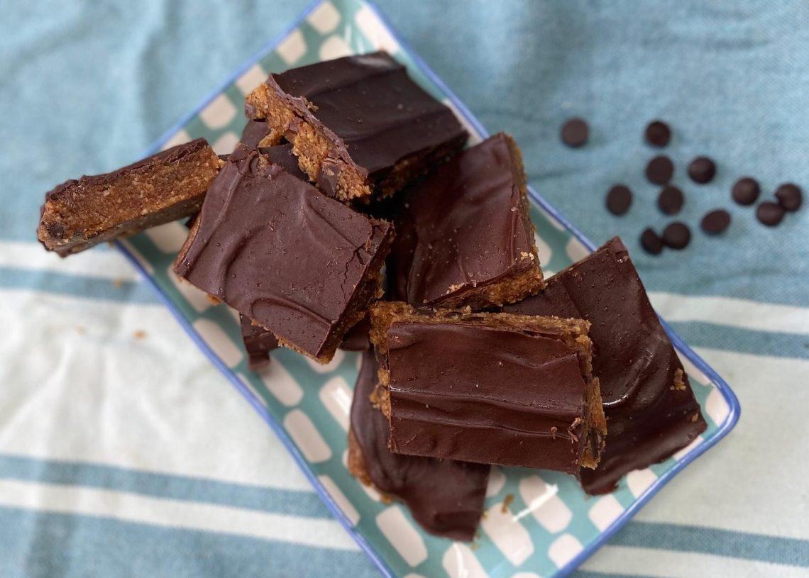 peanut butter cookie dough bars