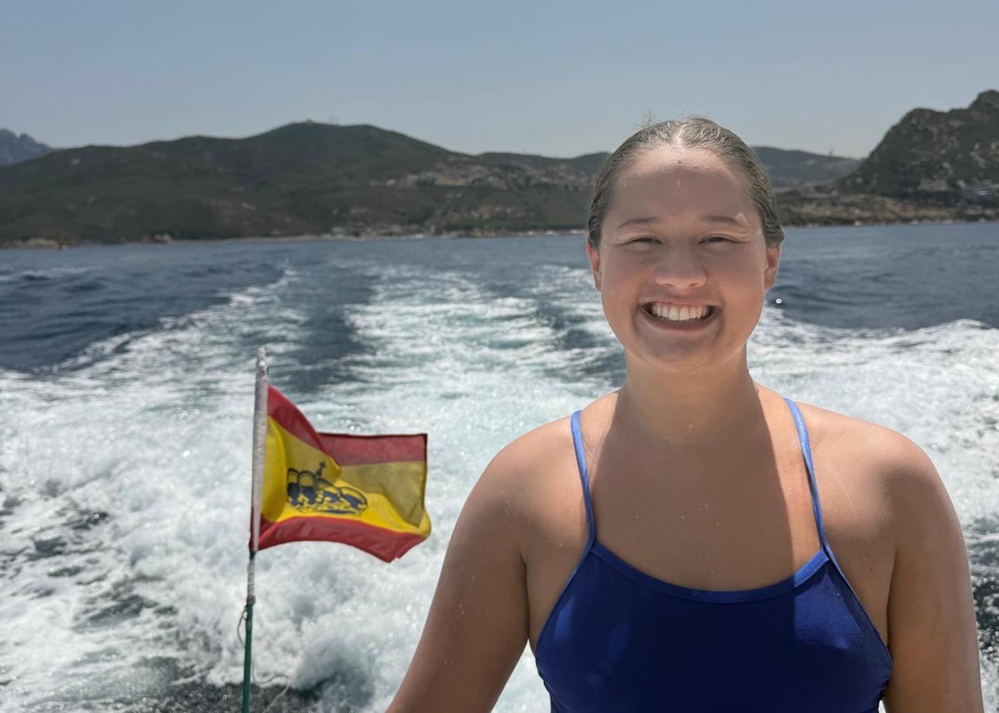 19-year-old American Maya Merhige successfully swims the Strait of Gibraltar
